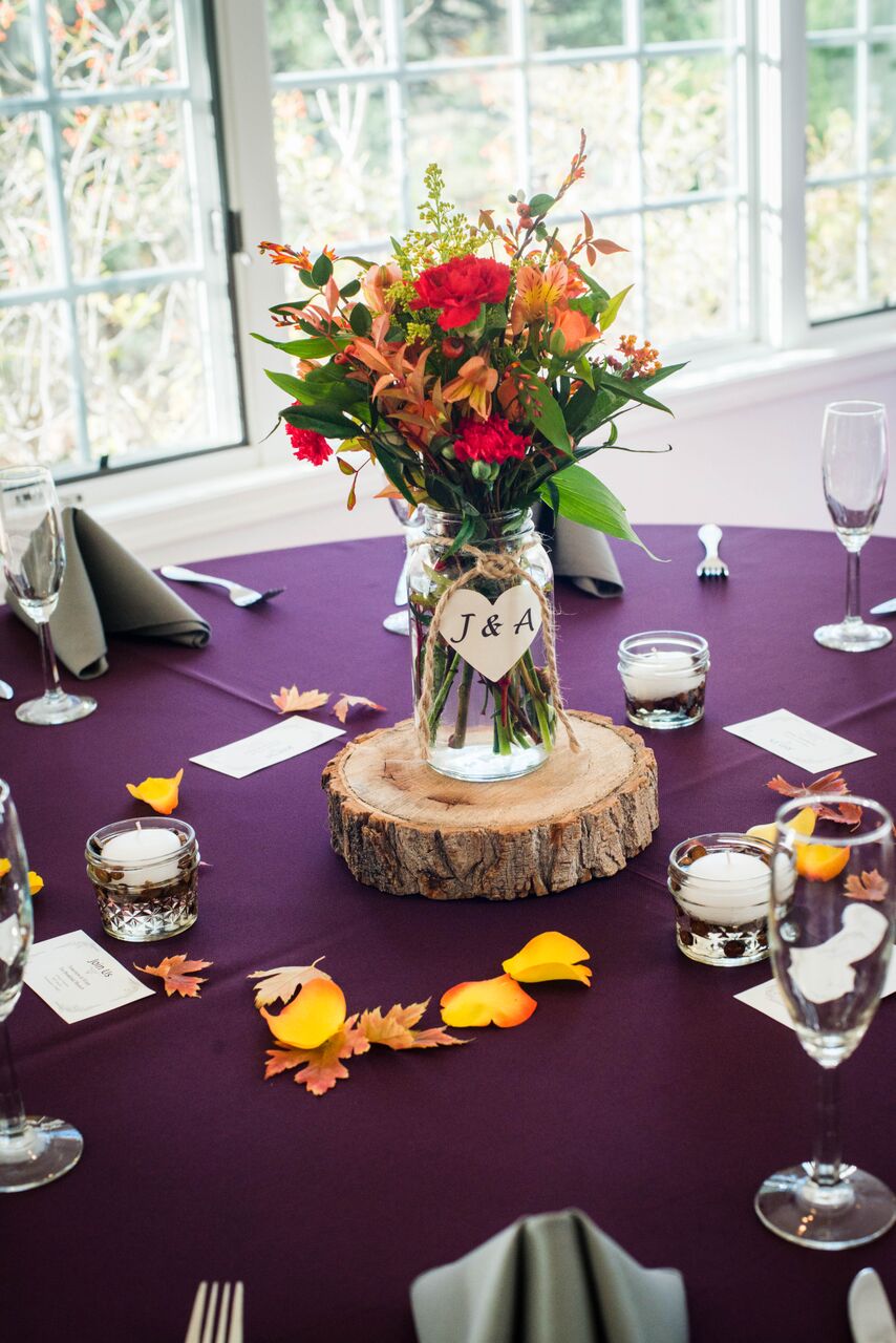 Falling in Love- Colorado Fall Wedding Inspiration - Lionscrest Manor