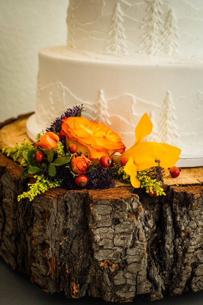 Rocky Mountain Wedding Cake- Colorado Rose Cake Co
