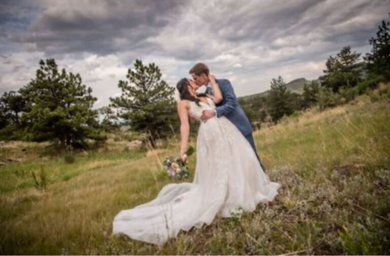 credit to Emily Forsberg Photography - Lionscrest Manor Spring Bridal Show